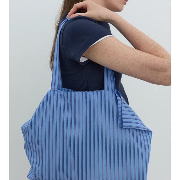 포저 마일드 스트라이프 토트백