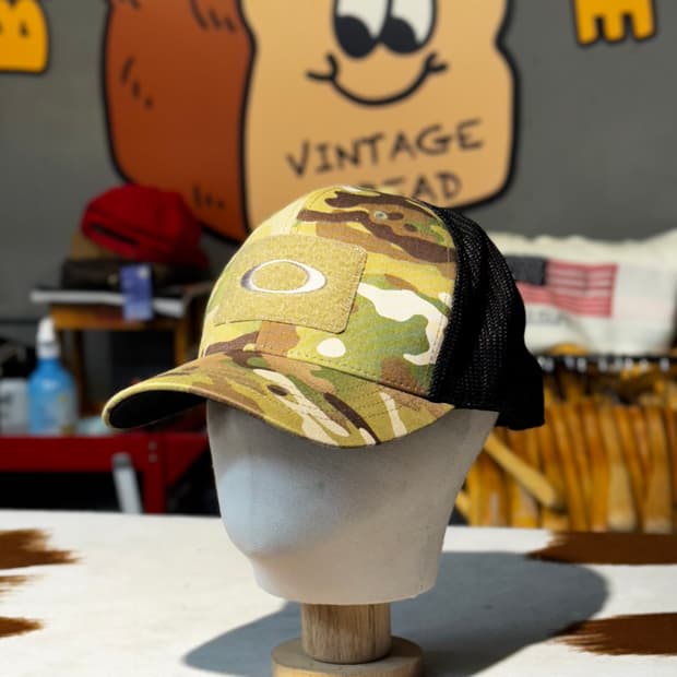 오클리 카모 멀티캠 트러커캡 (OS)