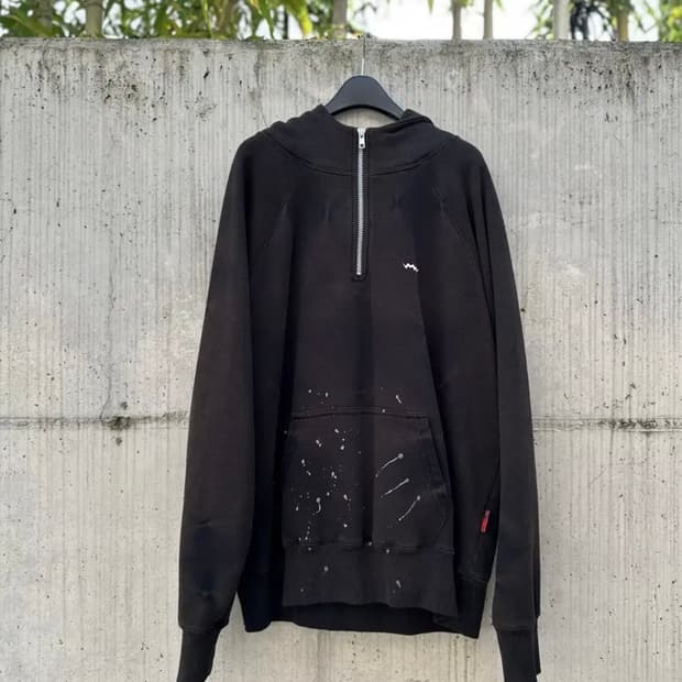 예스아이씨 지퍼 페인팅 후디