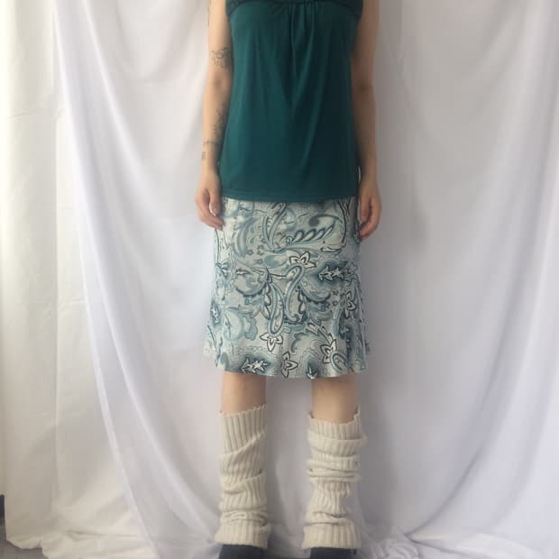 Lace point sleeveless
