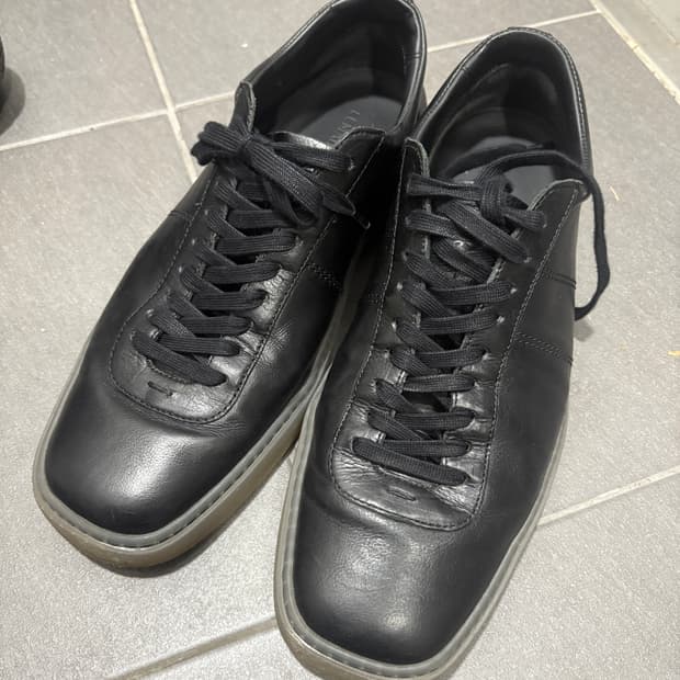 (42) 르메르 리놀륨 스니커즈