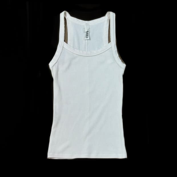 스킴스 skims 슬리브리스