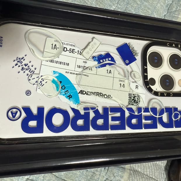 (한정판)아더에러 Casetify 아이폰 14pro