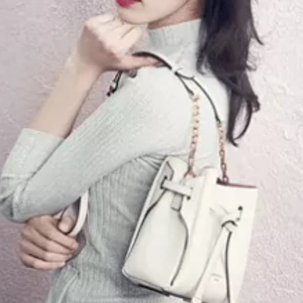 빈폴 미니 버켓백 체인크로스백