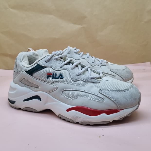 휠라 레이트레이서 여성운동화245