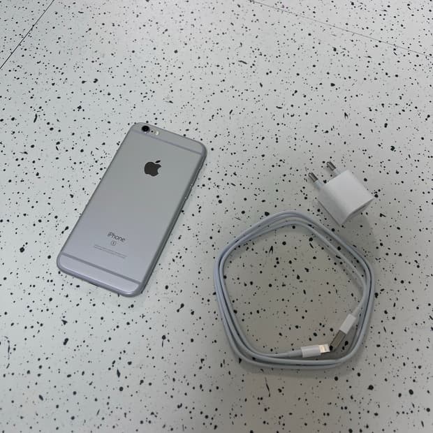 [배터리100] 아이폰6s 실버 32기가