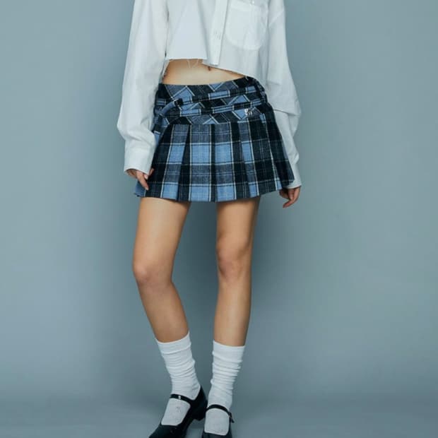 새상품 글로니 젬마 스커트