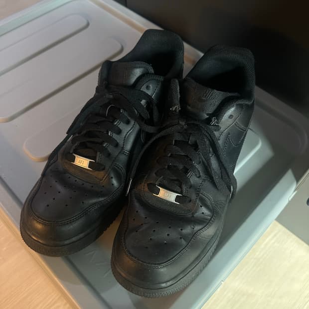 나이키 에어포스 블랙