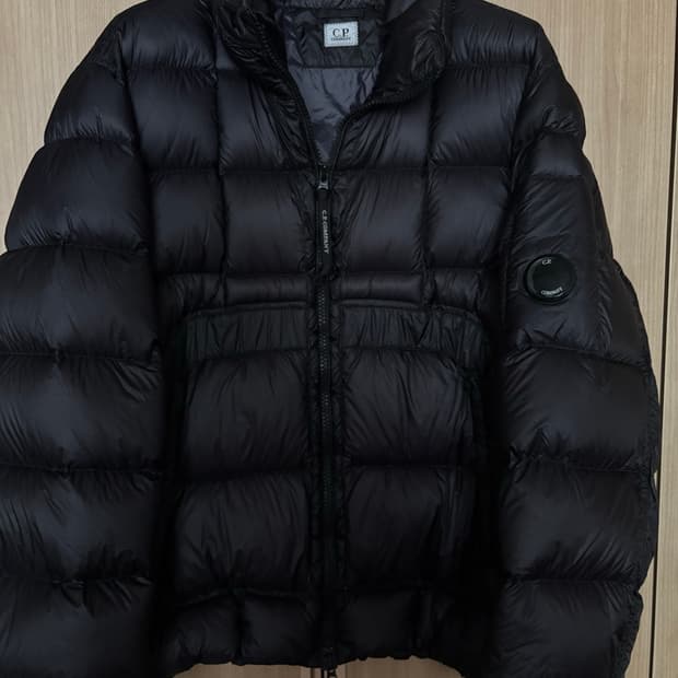 cp컴퍼니 패딩
