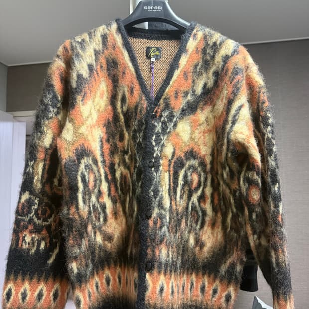 니들즈 모헤어 페이즐리 가디건