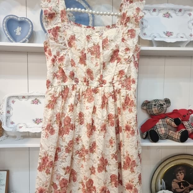 LIZ LISA 리즈리사 로즈 레이스 오버레이 원피스