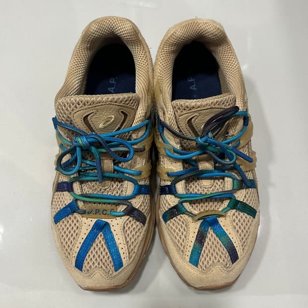 Asics x APC 젤 소노마