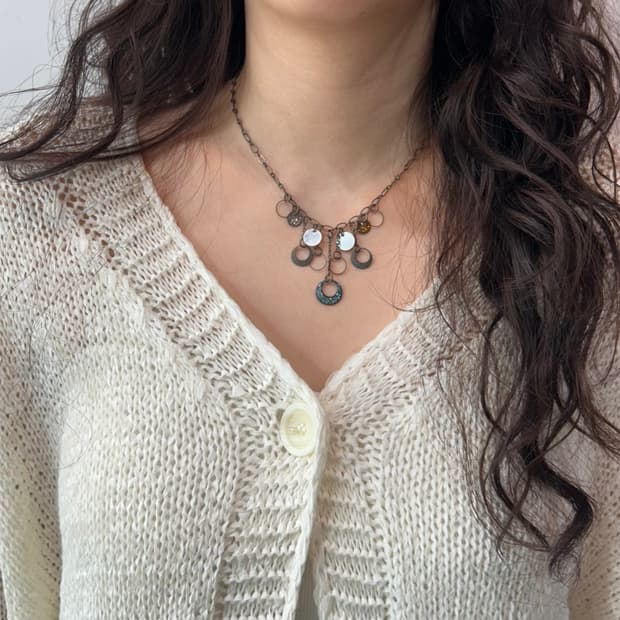 에스닉 라운드펜던트 빈티지 목걸이