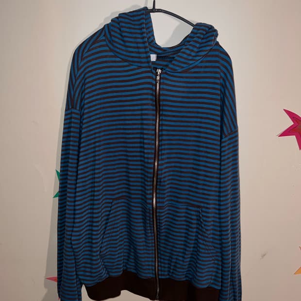 스트라이프 후드집업