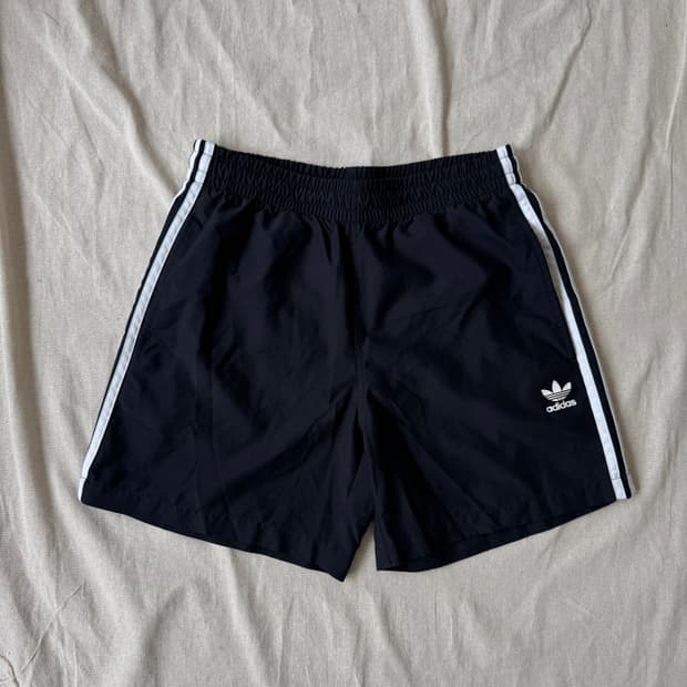 아디다스 검흰 삼선 반바지 XL (30~33)