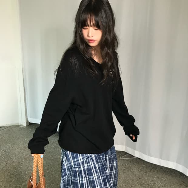 캐시미어 블랜드 블랙 니트