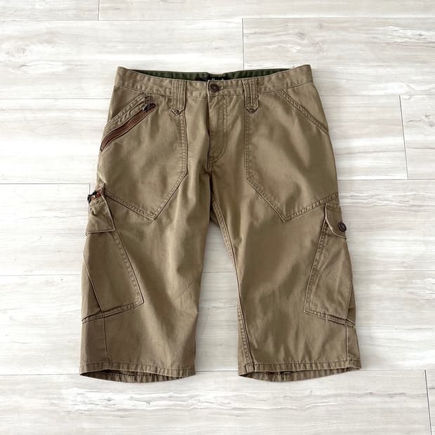 Y2k Beige Pocket Detail Capri Pants