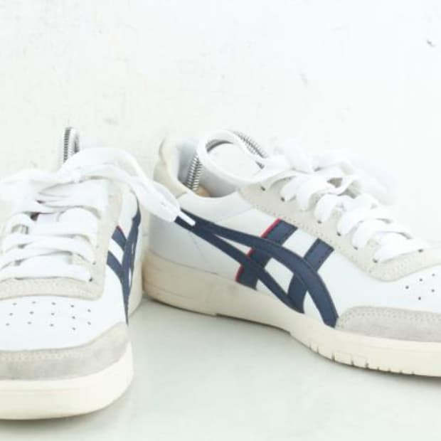 아식스 스니커즈