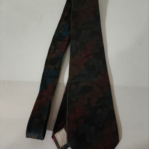 크리스찬디올 넥타이