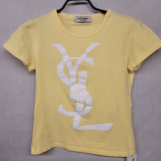 YVES SAINT LAURENT