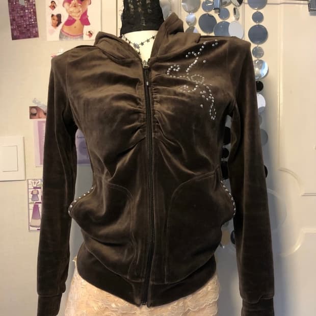 brown velvet cubic hoodie