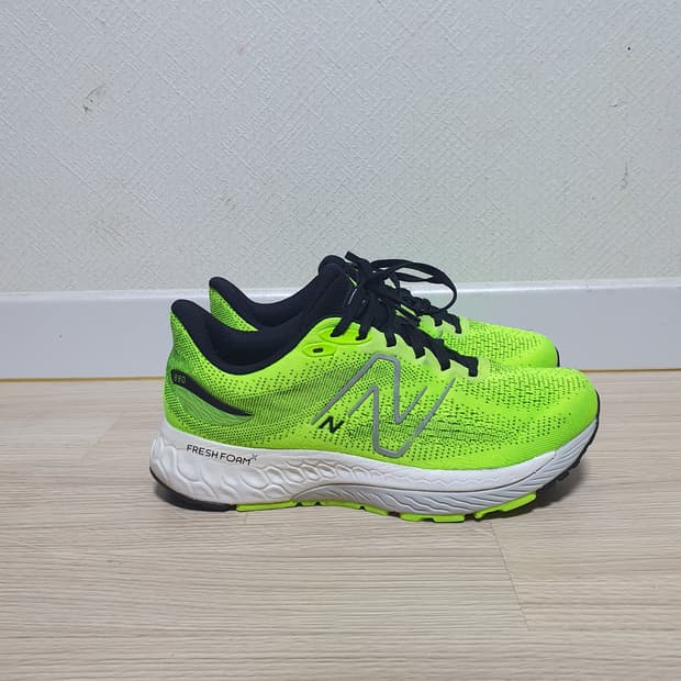 뉴발란스 880 프레쉬폼 운동화 255