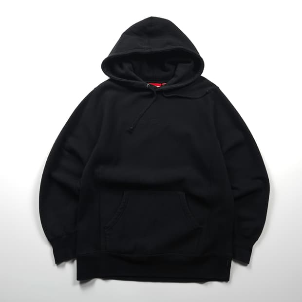 슈프림 엠보더리 빅로고 블랙 스웻 후드 티셔츠 (M)