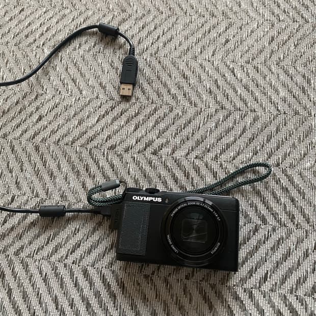 디카 올림푸스 (올림푸스 STYLUS XZ-10 블랙 색상)