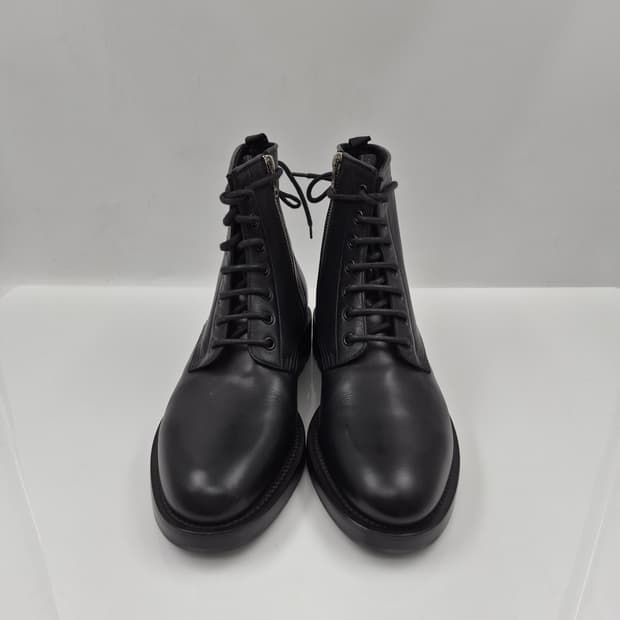 생로랑 밀리터리 부츠