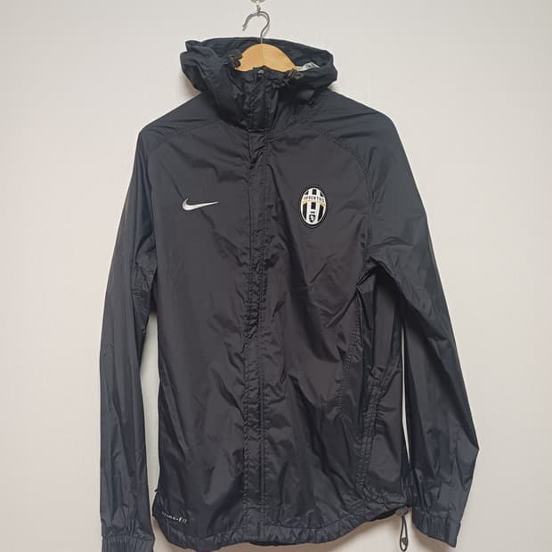 나이키 유벤투스 바람막이 