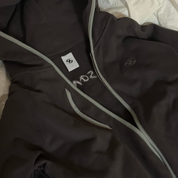 산산기어 후디 집업 브라운 24SS