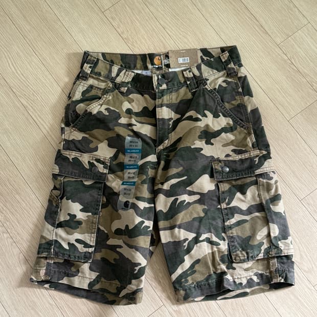 Carhartt rugged camo cargo short