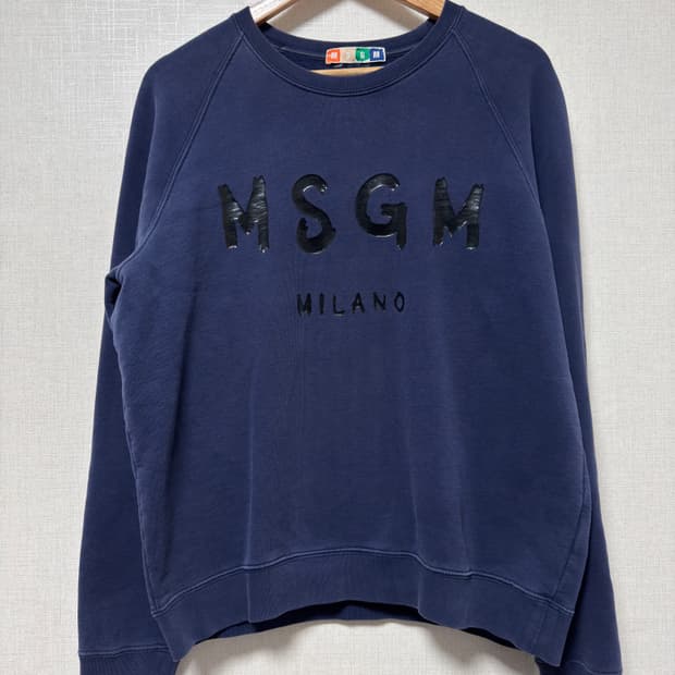 MSGM 네이비 맨투맨 L