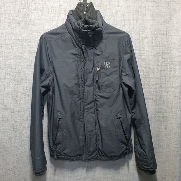 아베크롬비 네이비 바람막이 자켓 