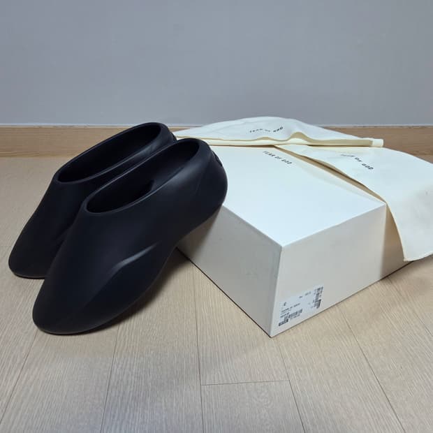 [정품] 피어오브갓 25FW EVA 에바 러너 슬라이드 뮬 블랙 42