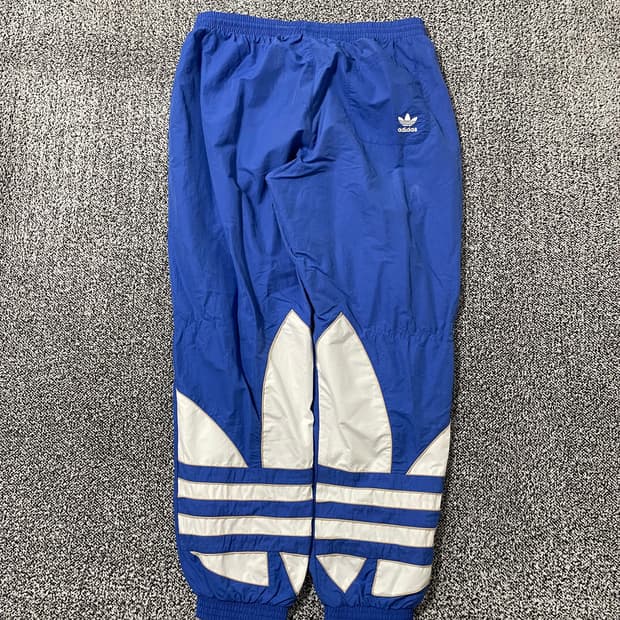 빈티지9. 아디다스 츄바 블루 트레포일 트랙팬츠 조거