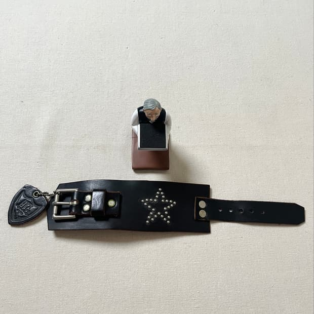 Htc 별 스터드 레더 팔찌 할리우드 트레이딩 컴퍼니 bracelet