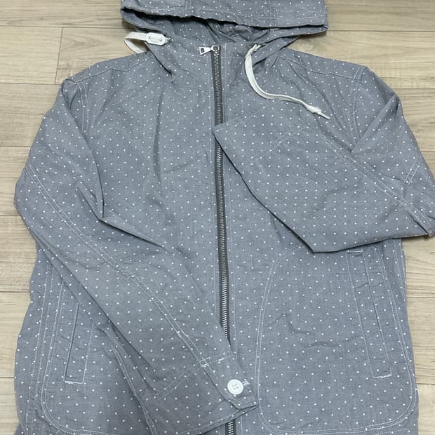 유니클로 도트자켓