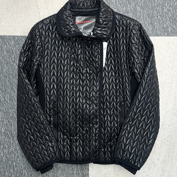 프라다 스포츠 00s 마틀라세 패딩 자켓 