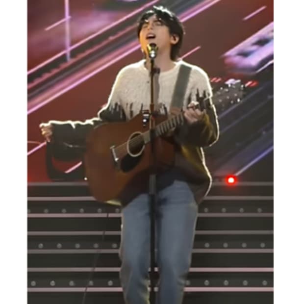 보테가 베네타 믹스 울 그래픽 니트