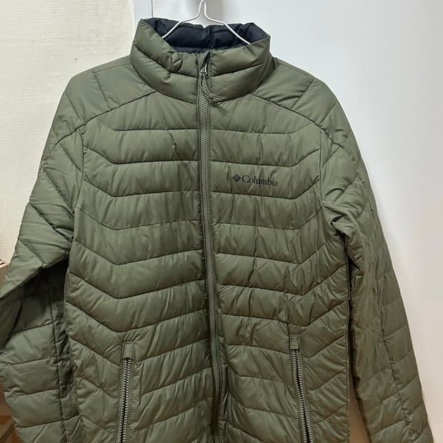 컬럼비아 남성 경량 패딩 카키