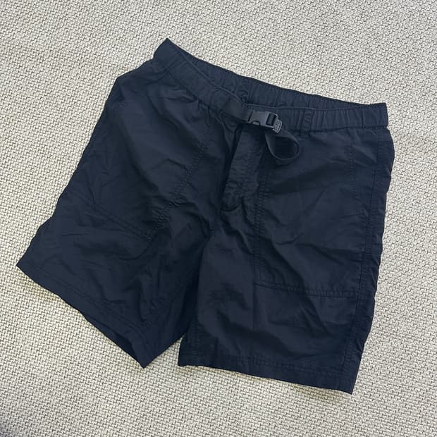 30 무신사스탠다드 밸티트 나일론 쇼츠 0416D