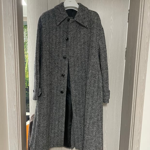 coor 헤링본 코트 팝니다