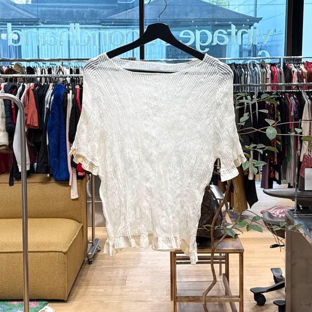 이세이미야케 화이트 링컬 하프티 