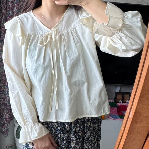 거의새옷 연한노랑 리본 면 블라우스