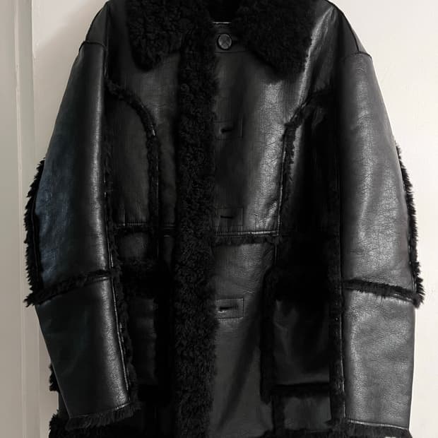 퍼버즈 리버서블 무스탕