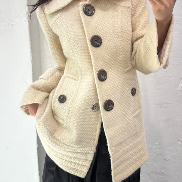 Burberry 버버리 블루라벨 아이보리 컬러 코트  