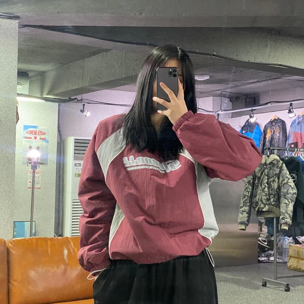 블랙업 빅로고 나일론 배색 누빔 웜업 B2887