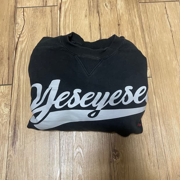 예스아이씨 Baseball Sweatshirt Gun Metal