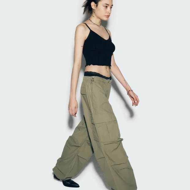 에즈이프 캘리 PARACHUTE CARGO PANTS KHAKI